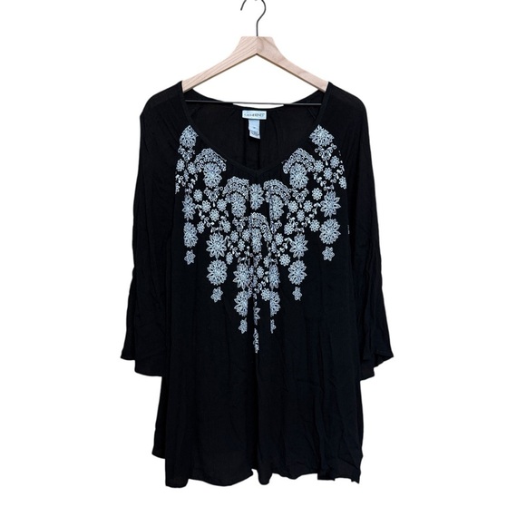Catherine’s Cold Shoulder Rayon V-Neck 3/4 Sleeve Embroidered Top. 3X #1459 - Picture 1 of 4